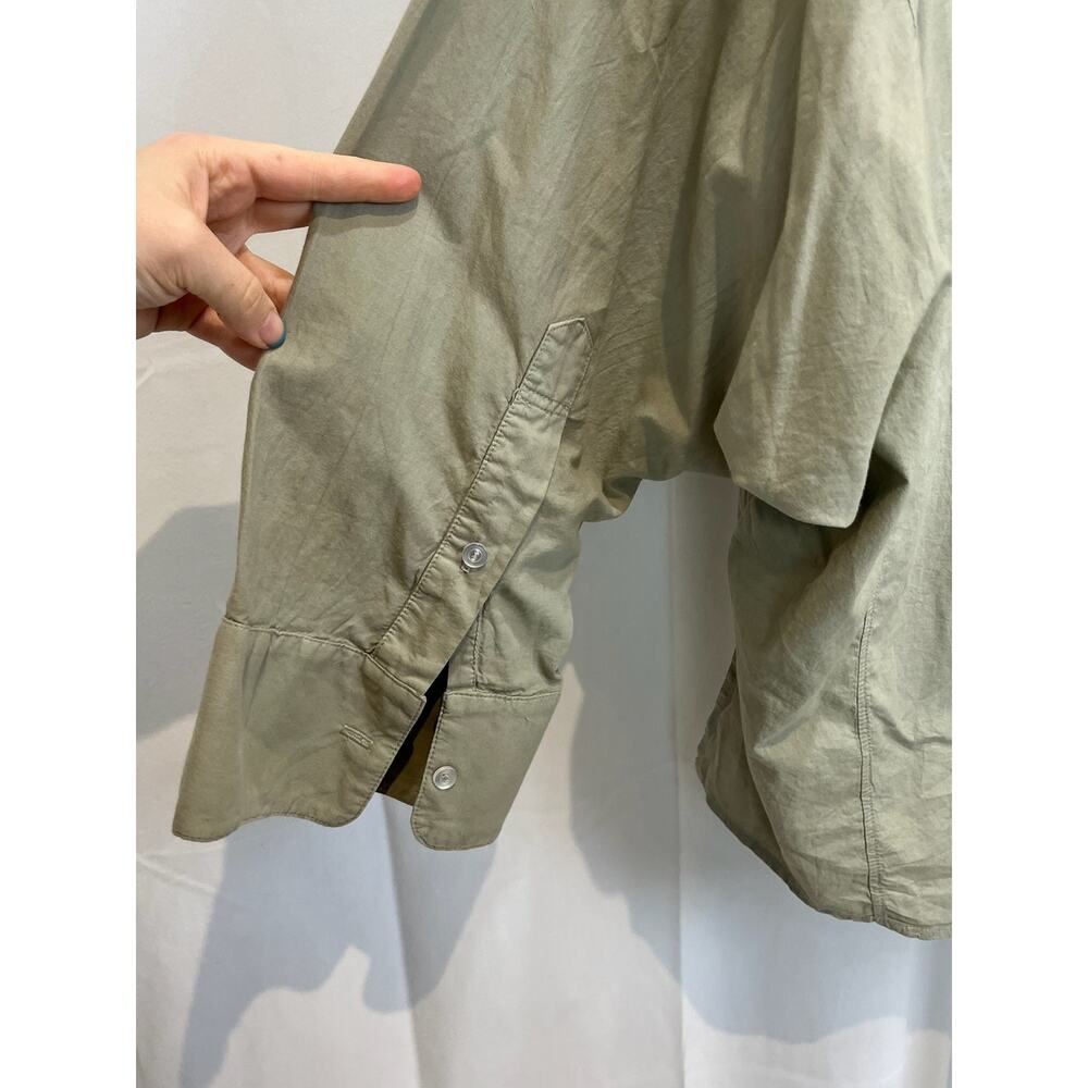 A SHIRT THING Size S Button Front Long Sleeve Shirt Boxy Dolman Top Green - Picture 5 of 7